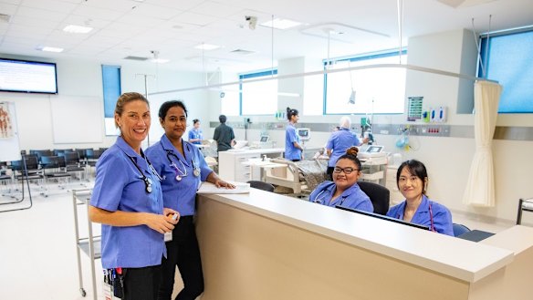 There were 900 more hospital jobs in March compared to February.