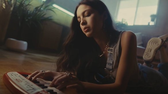 Olivia Rodrigo's Drivers License has broken Spotify records.