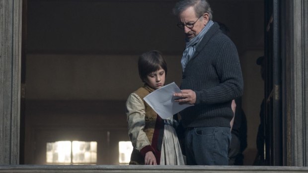 Director Steven Spielberg with Ruby Barnhill on the set of Disney's fantasy-adventure, THE BFG, directed by Steven Spielberg and based on the best-selling book by Roald Dahl. :	Director Steven Spielberg with Ruby Barnhill on the set of Disney's fantasy-adventure, THE BFG, directed by Steven Spielberg and based on the best-selling book by Roald Dahl.