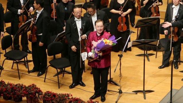 In 2013, Allan Yang became the first ever saxophonist to perform a saxophone concerto with the Chinese National Symphony at the Beijing Concert Hall.