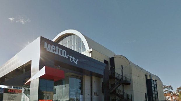 Metro City gave a statement saying its staffer had been reprimanded. 