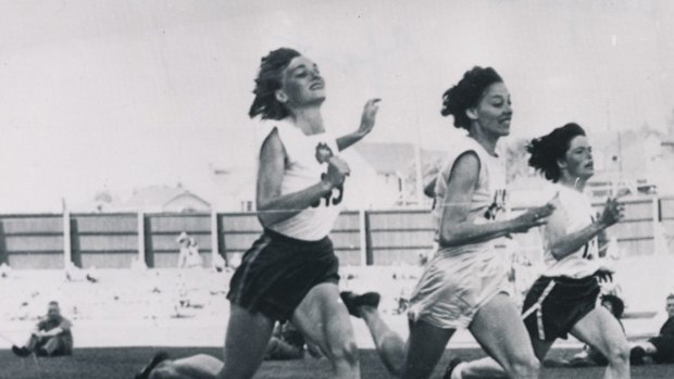 Anne Pashley (far right) in the 100-yard sprint in the 1954 Commonwealth Games in Vancouver.