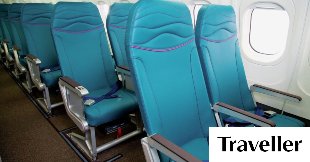 Airline review Hawaiian Airlines Boeing 717 economy class between Oahu