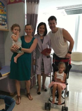 The Marshall family with one of Amarli's doctors. 