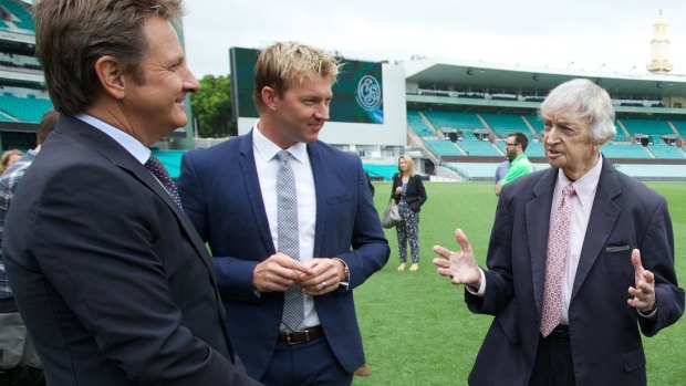 Richie Benaud with Brett Lee and Mark Nicholas at Channel Nine's launch of the summer of cricket.