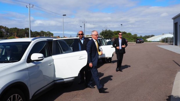 Prime Minister Malcolm Turnbull visited Esperance before heading to Perth to discuss Roe 8