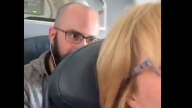 Wendi Williams has sparked debate about seat reclining after filming a man she claims punched her seat during a flight.