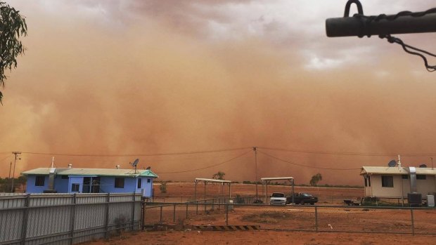 A major dust storm swept over the Queensland town of Boulia on Tuesday.