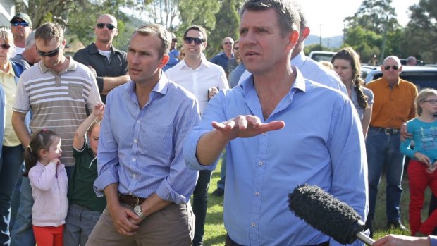 NSW Premier Mike Baird (near microphone) and Planning Minister Rob Stokes during a visit to the Hunter Valley in 2015.