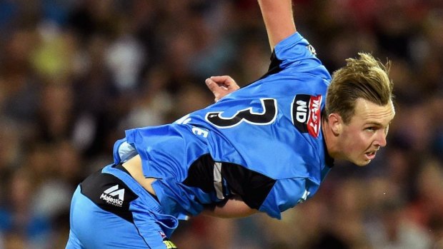 Bolt from the blue: Billy Stanlake bowling for the Strikers.