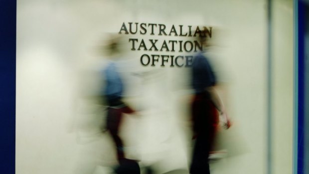 The Australian Taxation Office and the Department of Immigration and Border Protection have failed to meet deadlines to adopt IT security measures.