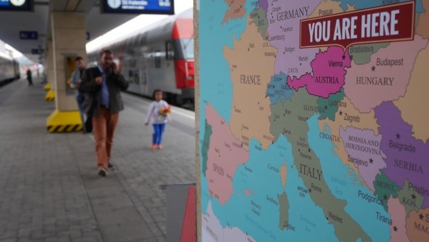 A map for migrants in Vienna's train station.
