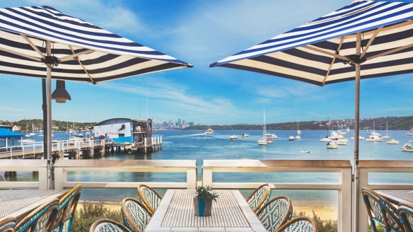 Enjoy a picnic on the beach in Watsons Bay.