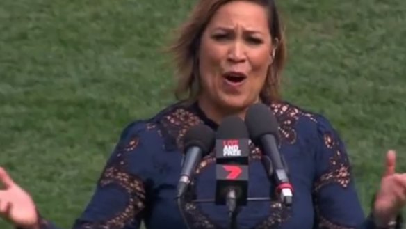 Kate Ceberano singing the national anthem at the AFL grand final.