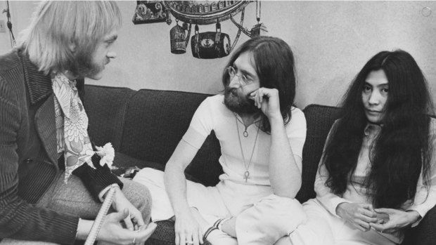 Brisbane rock journalist Ritchie Yorke interviews  John Lennon and Yoko Ono in 1969.