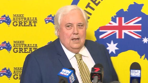 Clive Palmer campaigns for the United Australia Party.