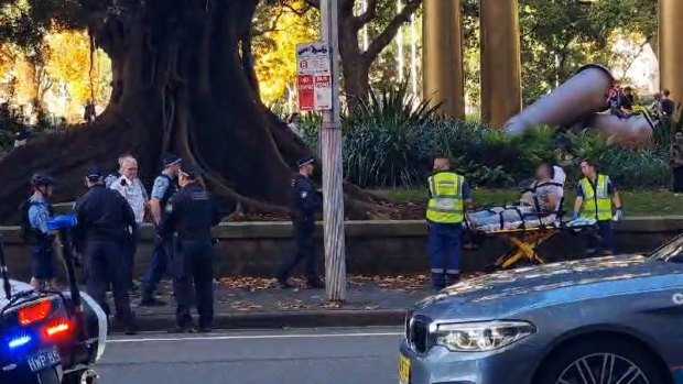 Police officer stabbed in the head in Sydney’s CBD