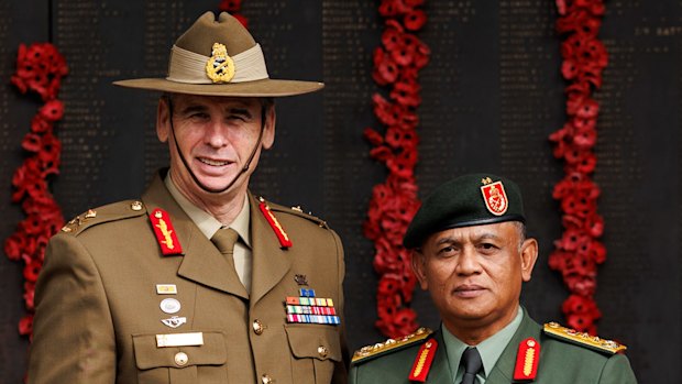 Major General Andrew Freeman with Malaysian Army Major General Dato’ Azhan bin Hj Md Othman in Canberra last year.