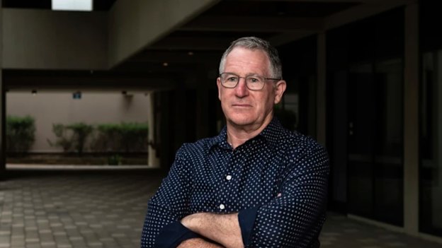 Criminologist and retired senior detective Vincent Hurley.