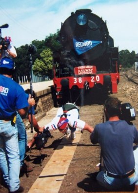 Commander Edwards's feats of strength  have been featured in the Guinness Book of Records. In 1996 he single-handedly pulled a 201-tonne steam locomotive 36.8m along a railroad track.