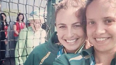 Hockeyroo stars Jayde Taylor and Brooke Peris take a selfie which the Queen photo bombed.
