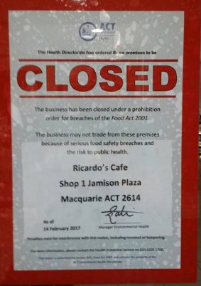 The sign showing Ricardo's Cafe in Jamison Plaza had been closed.