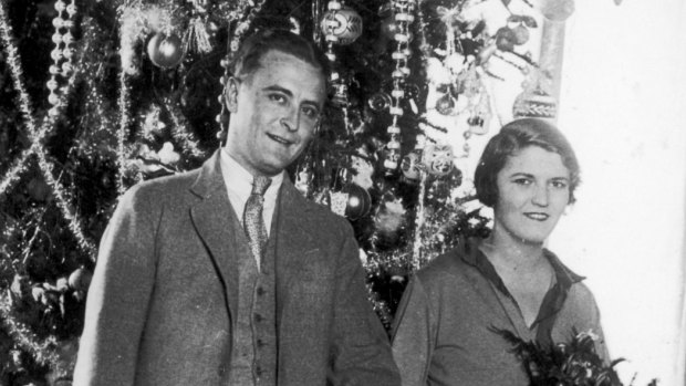 American author F. Scott Fitzgerald (1896-1940) dances with his wife Zelda.