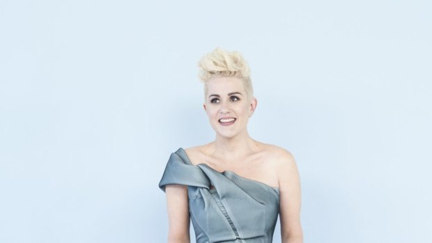 Katie Noonan's voice soared tenderly and expressively with and above the quartet as the music saw fit.