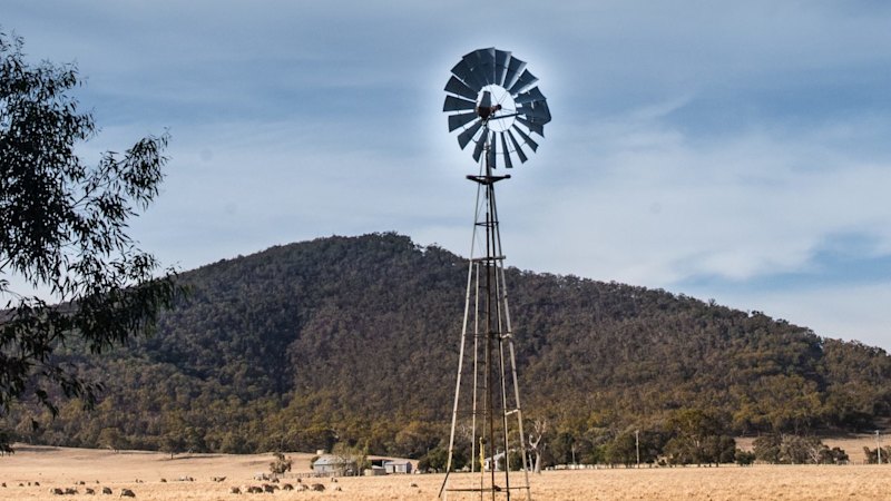 Glenrowan and the Warby Ranges: Ned Kelly country