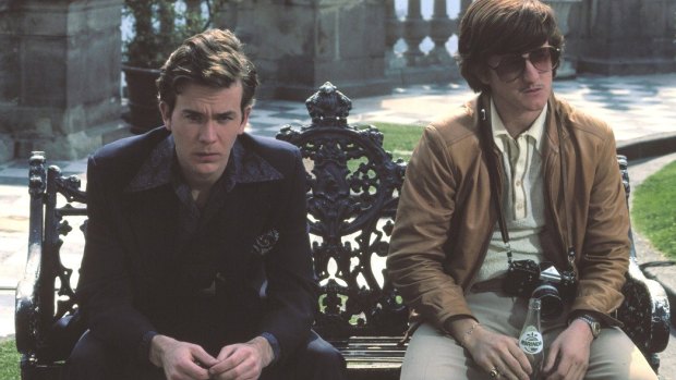 Timothy Hutton and Sean Penn in <i>The Falcon and The Snowman</i>.