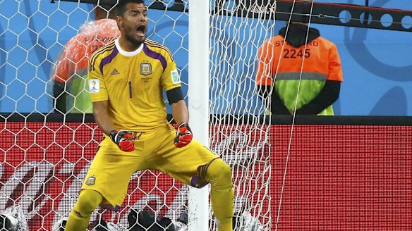 Sergio Romero saved two penalties in the shootout.