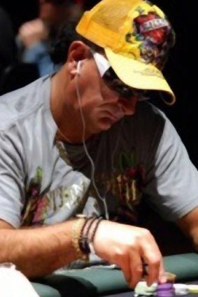 Professional poker player Bill Jordanou is facing more than 100 fraud charges.
