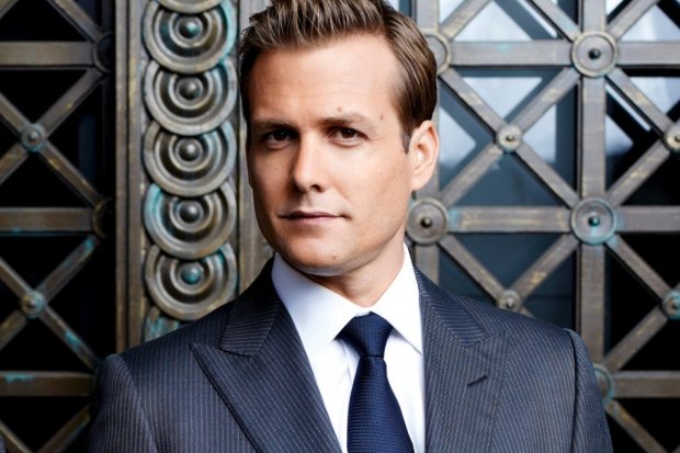 Suits Star Gabriel Macht Doesn T Know Why Everyone Loves Harvey Specter