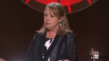 Logies Hall of Fame inductee Noni Hazlehurst is being lauded for her acceptance speech.