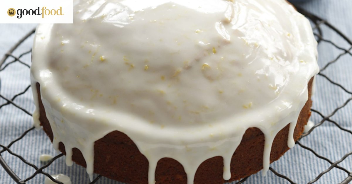40 simple cakes and bakes using pantry staples