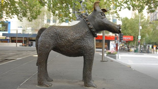 Larry Latrobe sculpture in City Square 