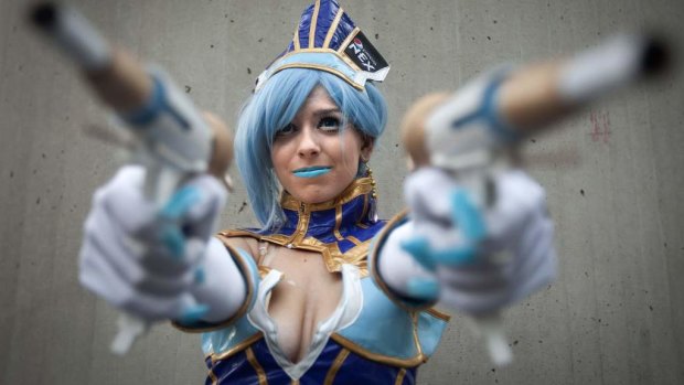 At Comic Con, fans dress up as their favourite characters.
