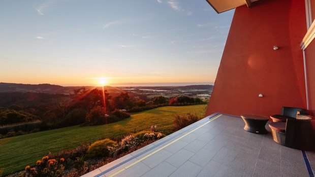 Sunset views over Berry from Mt Hay retreat.