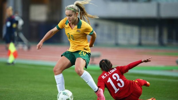 Canberra United defender Ellie Carpenter is in the running for the W-League young player of the year.