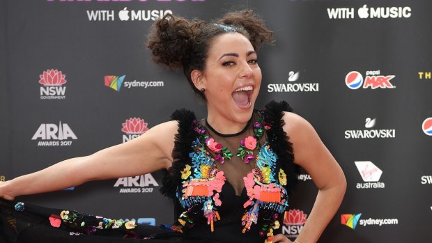 Hit Network's Ash London hosted the ARIAs red carpet.