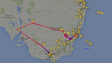 Qantas Melbourne to Dubai flight circles for hours before returning to ...