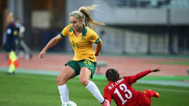 Matildas youngster Ellie Carpenter has joined Canberra United.