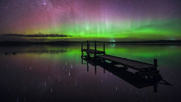 'Aurora Australis' by David Oldenhof, Tasmania.