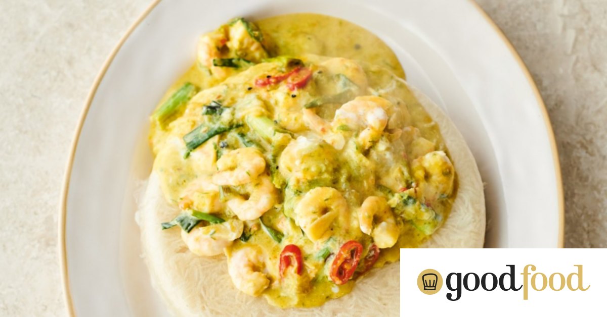Jamie Oliver's easy prawn curry