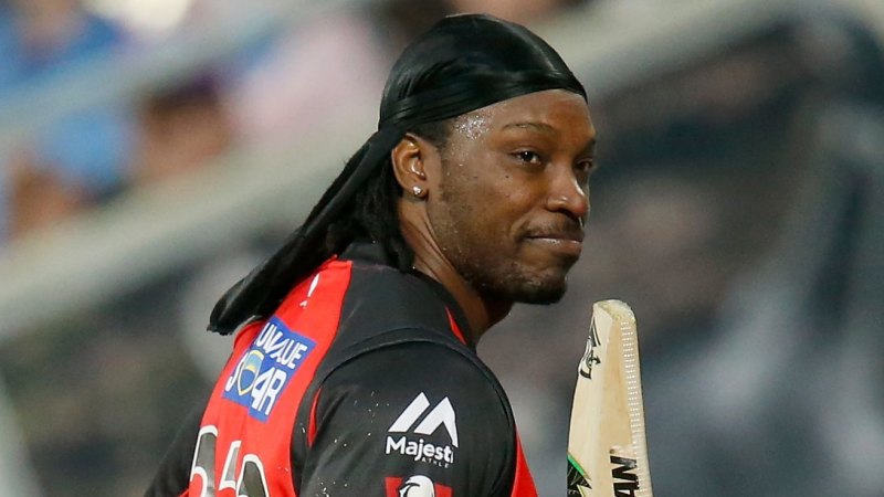 Chris Gayle Comments Cause Uncomfortable Big Bash Interview With Mel Mclaughlin When mclaughlin was asked about the incident, she stated that she was a little bit uncomfortable since she's not used to being at the centre of any sort of story. big bash interview with mel mclaughlin