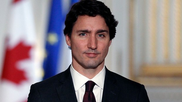 Canadian Prime Minister Justin Trudeau has inspired thirst on the internet with photos of himself in his youth.