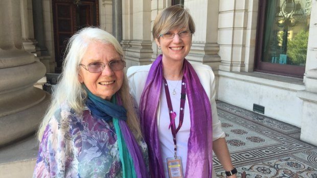 Fiona Richardson with her mother, Veronica Power, on the steps of Victorian parliament.