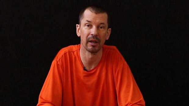 John Cantlie in a video created by an Islamic State media arm.