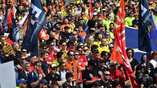 Thosands of workers rally in Melbourne's CBD to show their support for sacked CUB workers. 