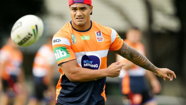 Peter Mata'utia is seeking a new deal with the Knights.
